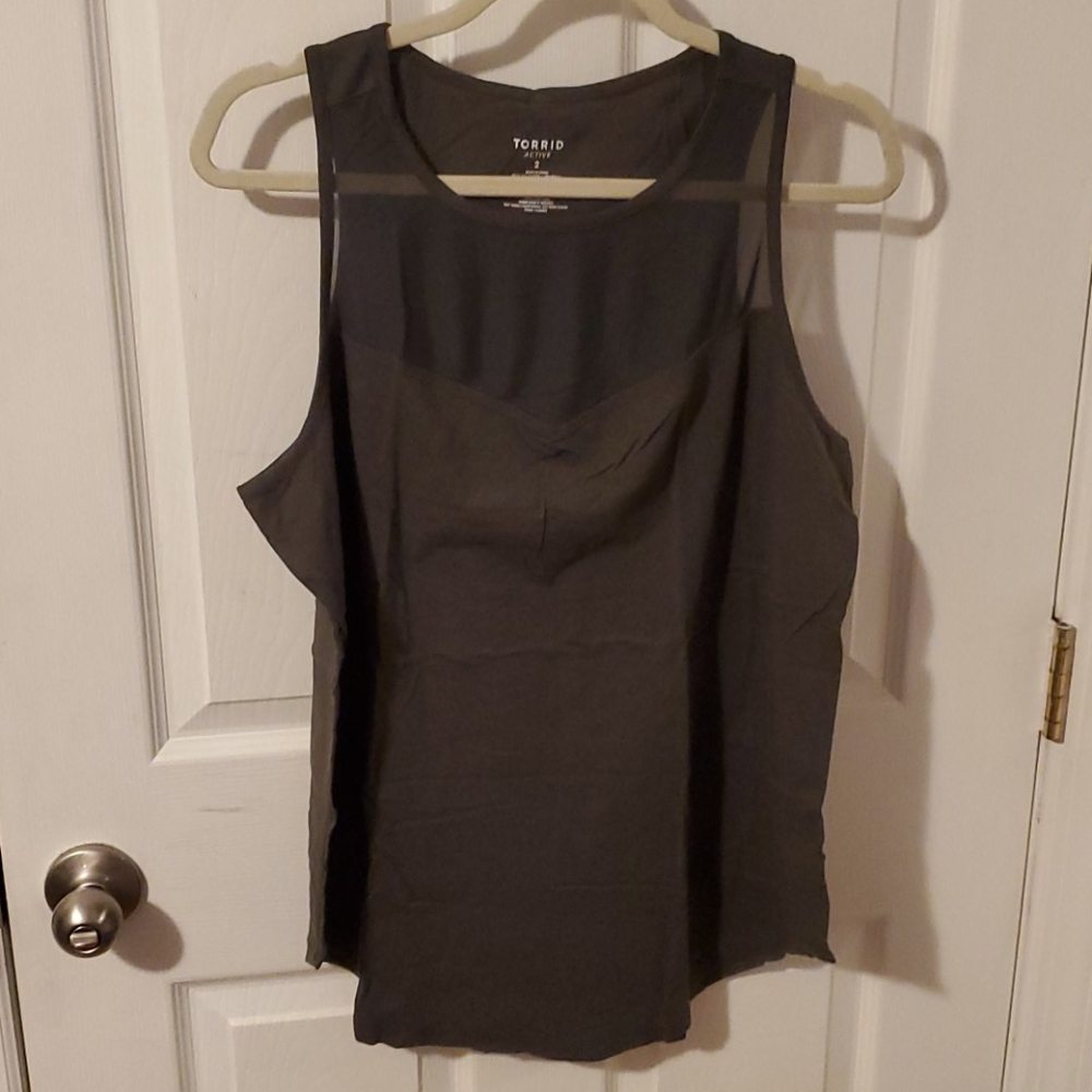 Green mesh active top -Torrid size 2